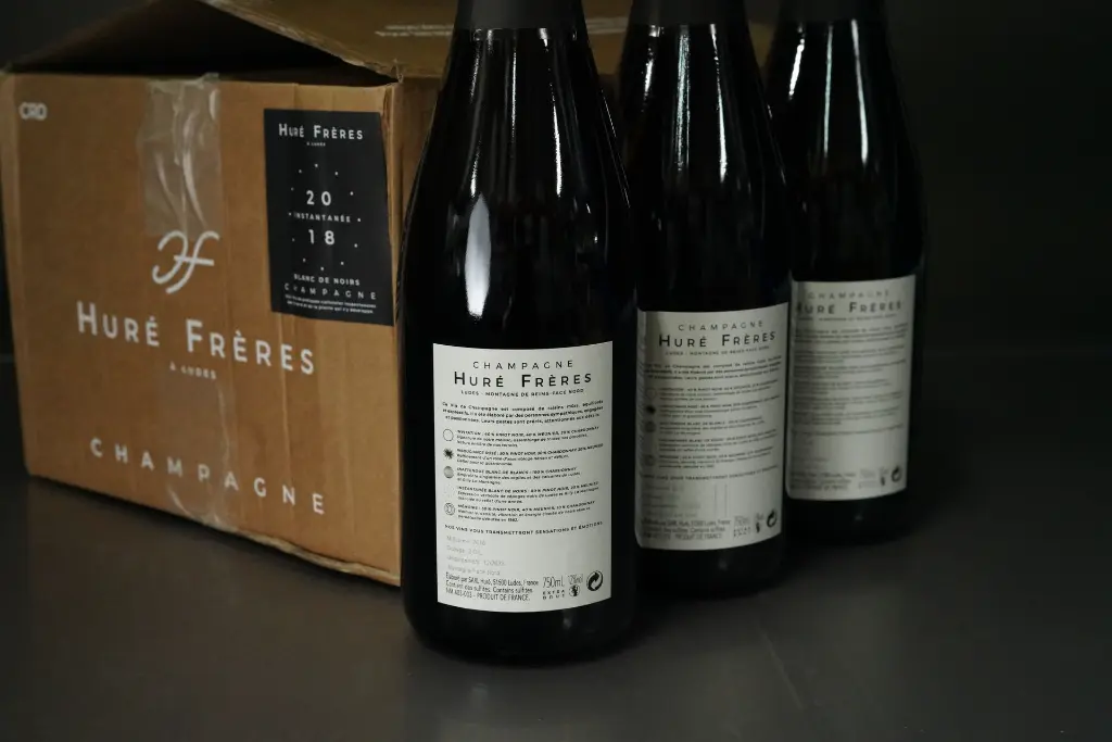 Hure Freres Instantanee Blanc de Noirs Extra Brut  2018 (750ml) 2.webp