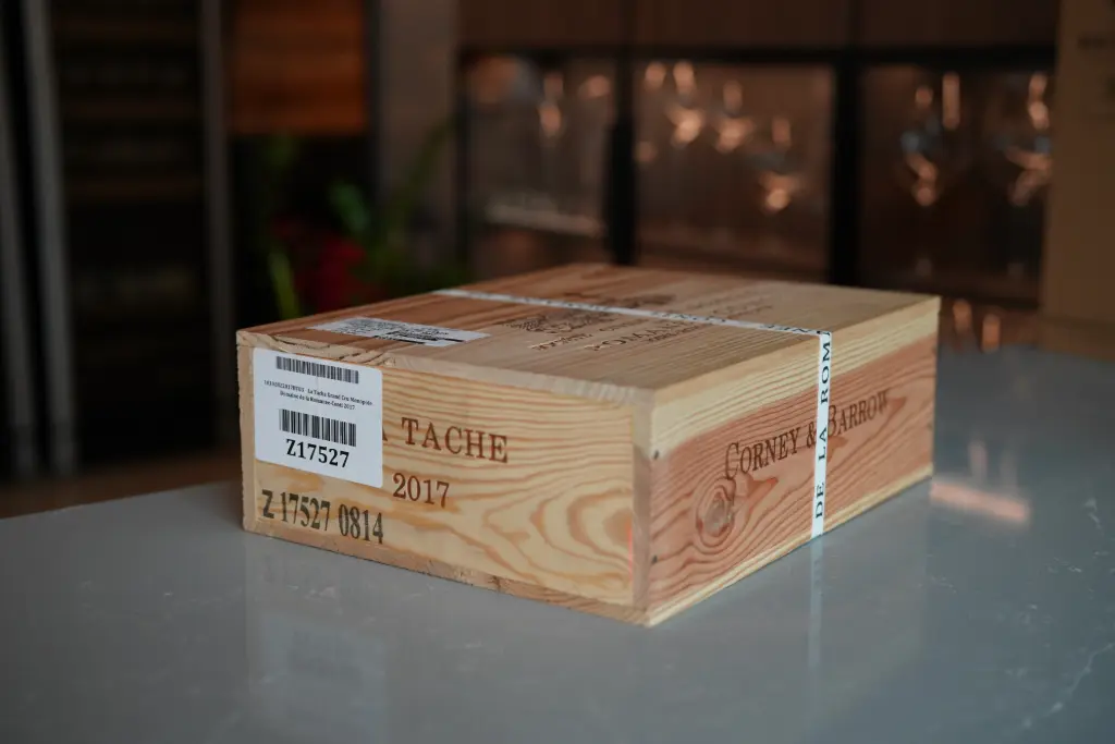 Domaine de la Romanee Conti La Tache 2017 (750ml)