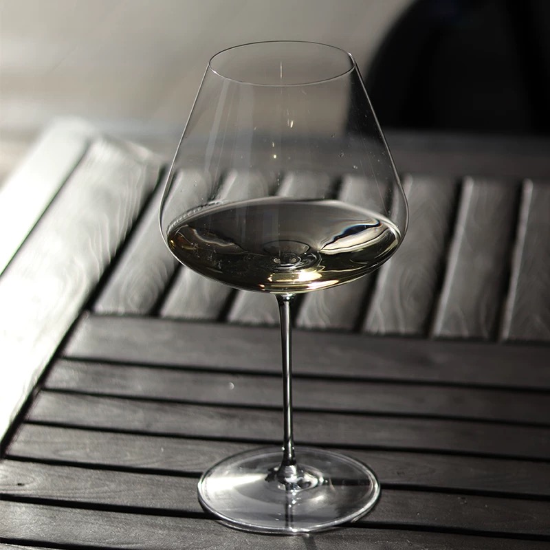 Burgundy Red Crystal Wine Glass