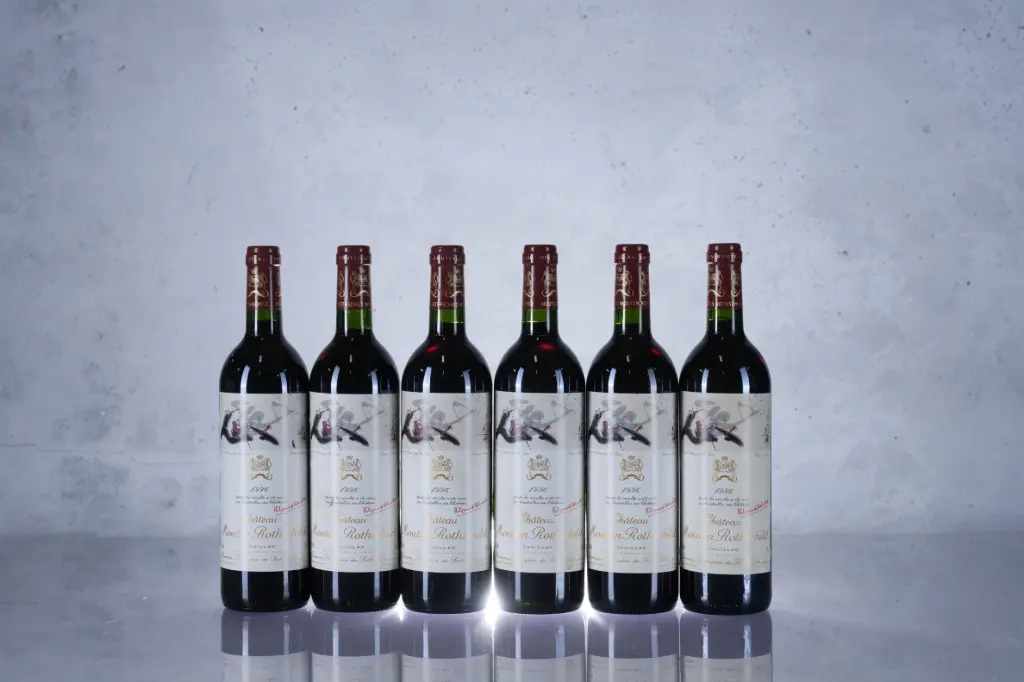 Chateau Mouton Rothchild 1996 (12x75cl)(W12)