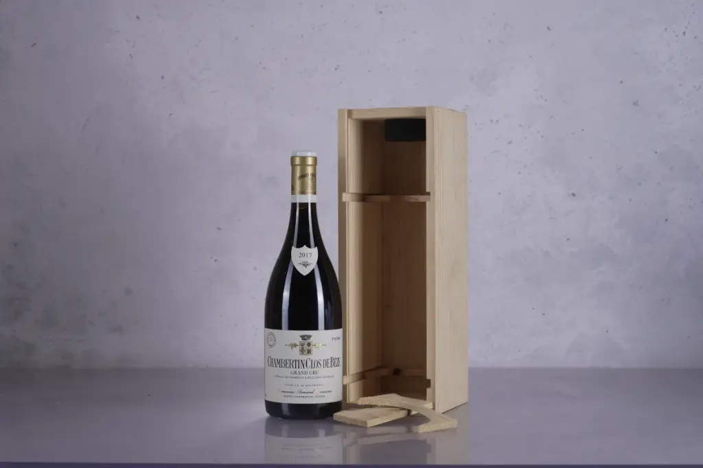Armand Rousseau Chambertin Clos de Beze 2017 (750ml)